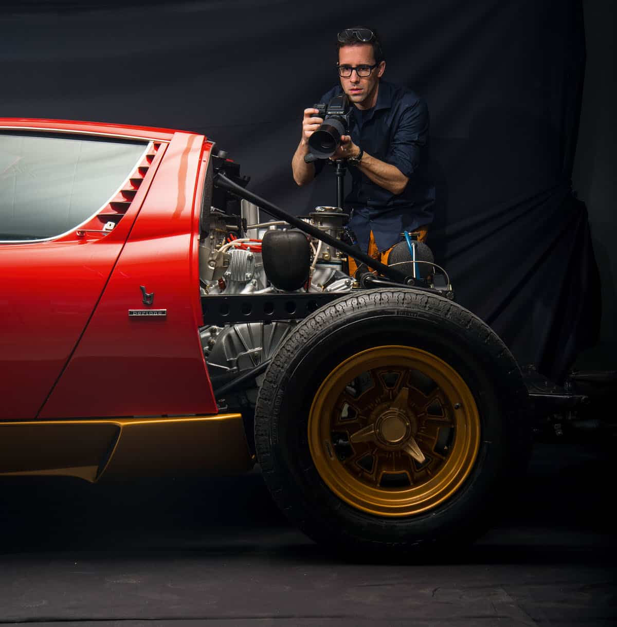 Fabian Oefner Working