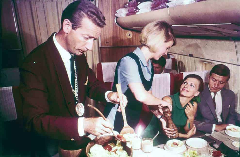 Serving like in a real Stylish Restaurant