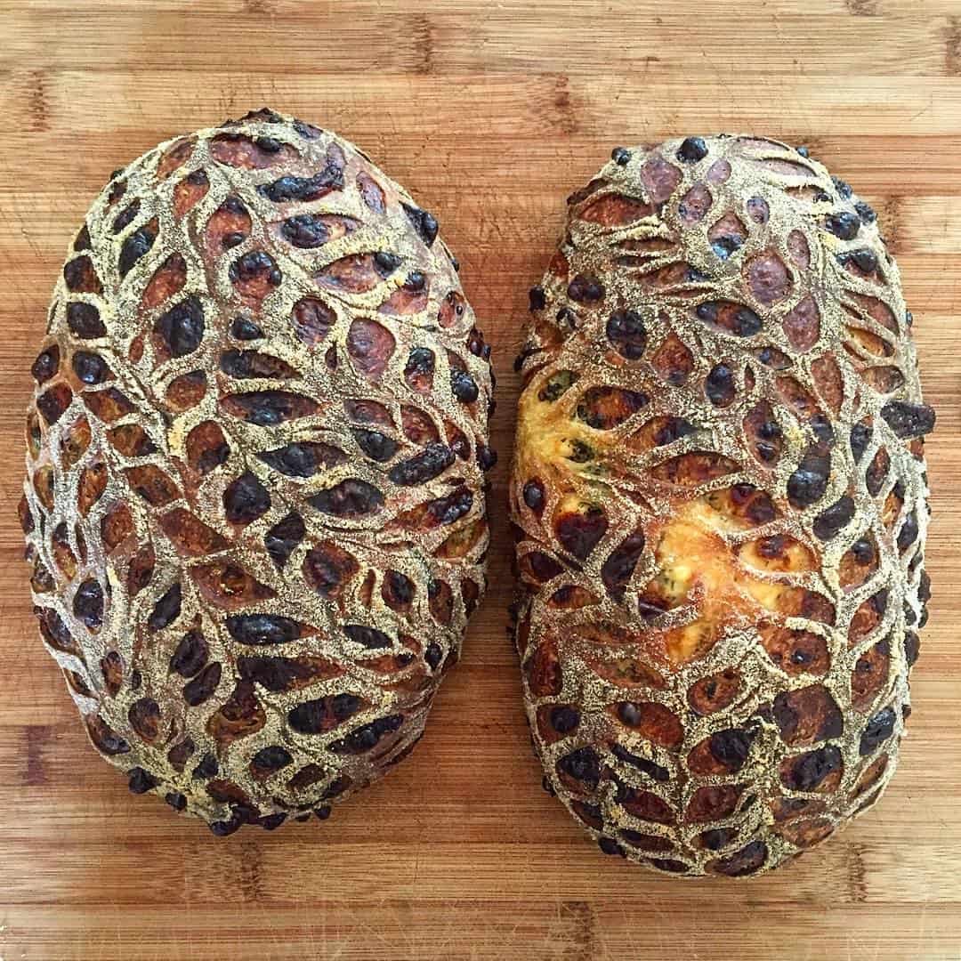 Bread with Olive Oil and Black Pepper