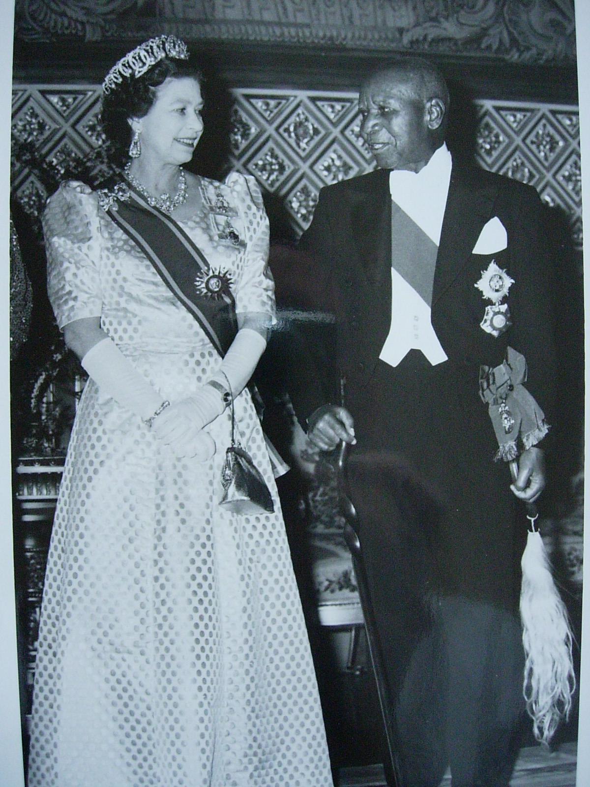 Kamuzu Banda and The Queen