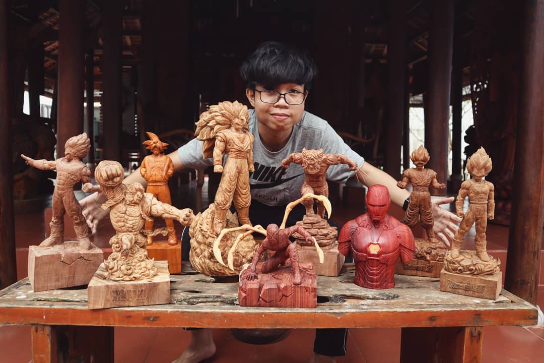 2400 hours to carve this wooden collection