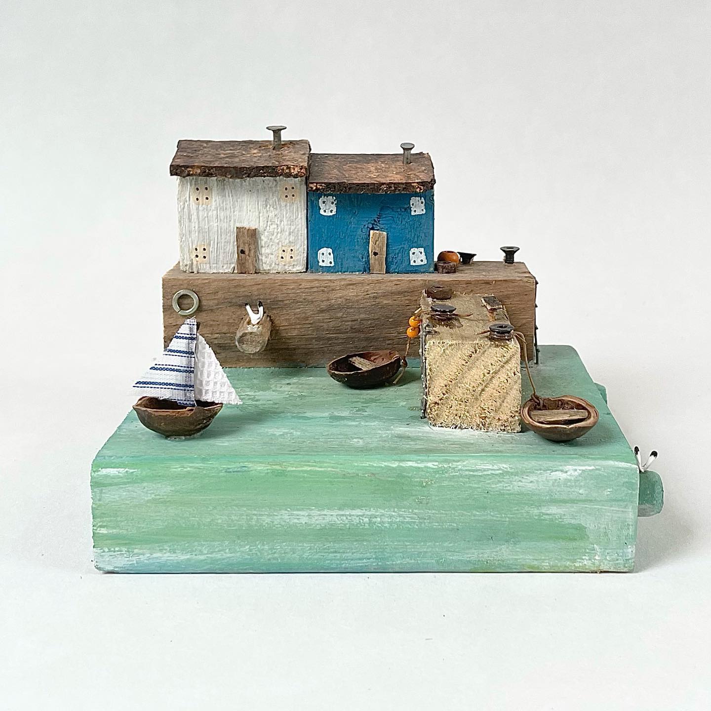 SPOT THE SEAGULLS by Caroline Holland-Lloyd