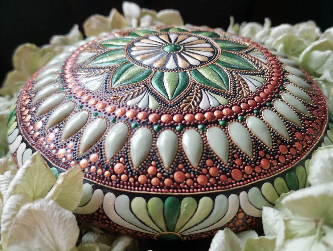 Mandala Decorative Art by Gerlinde Delft