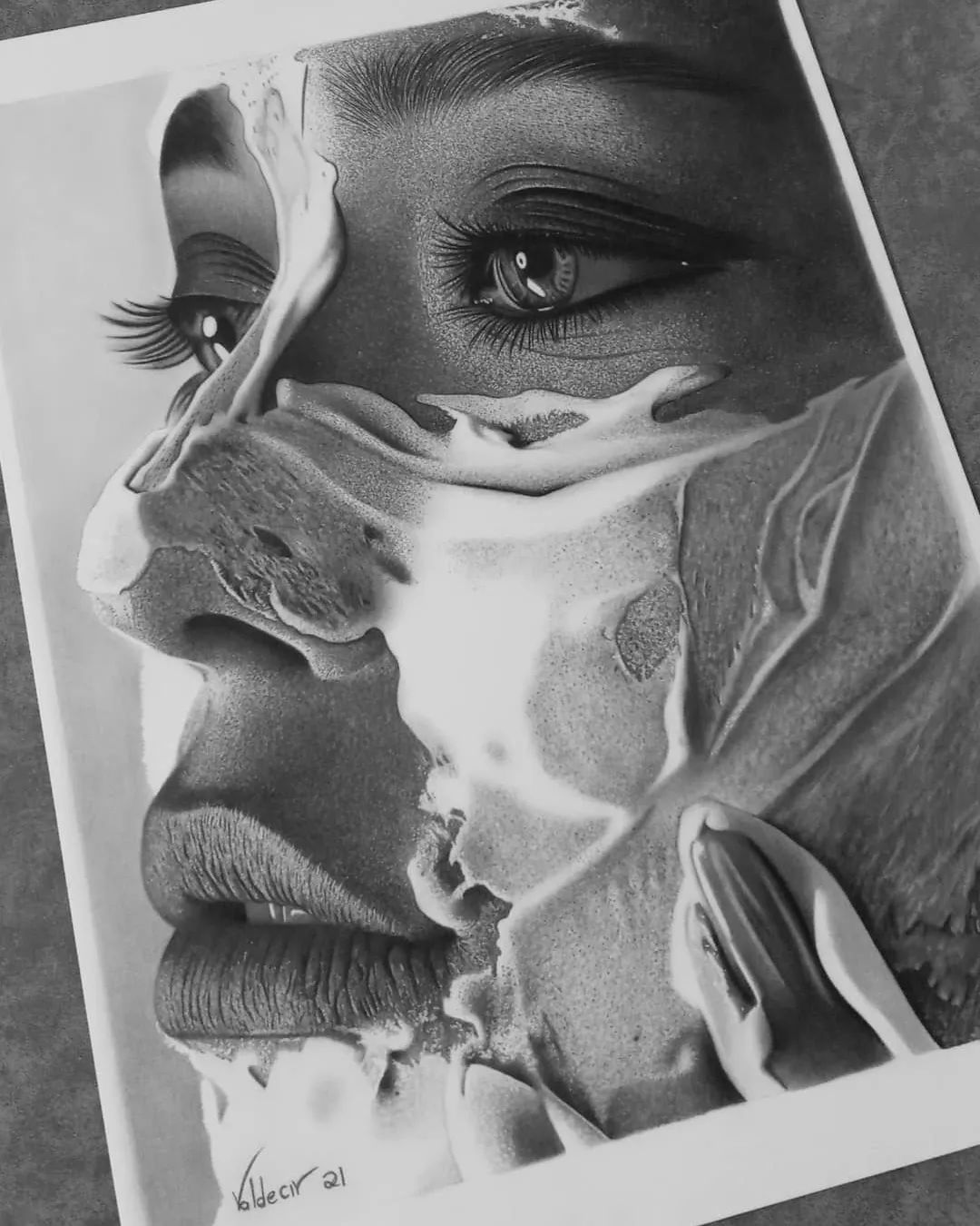 Woman Drawing by Valdecir Ramos Gonçalves