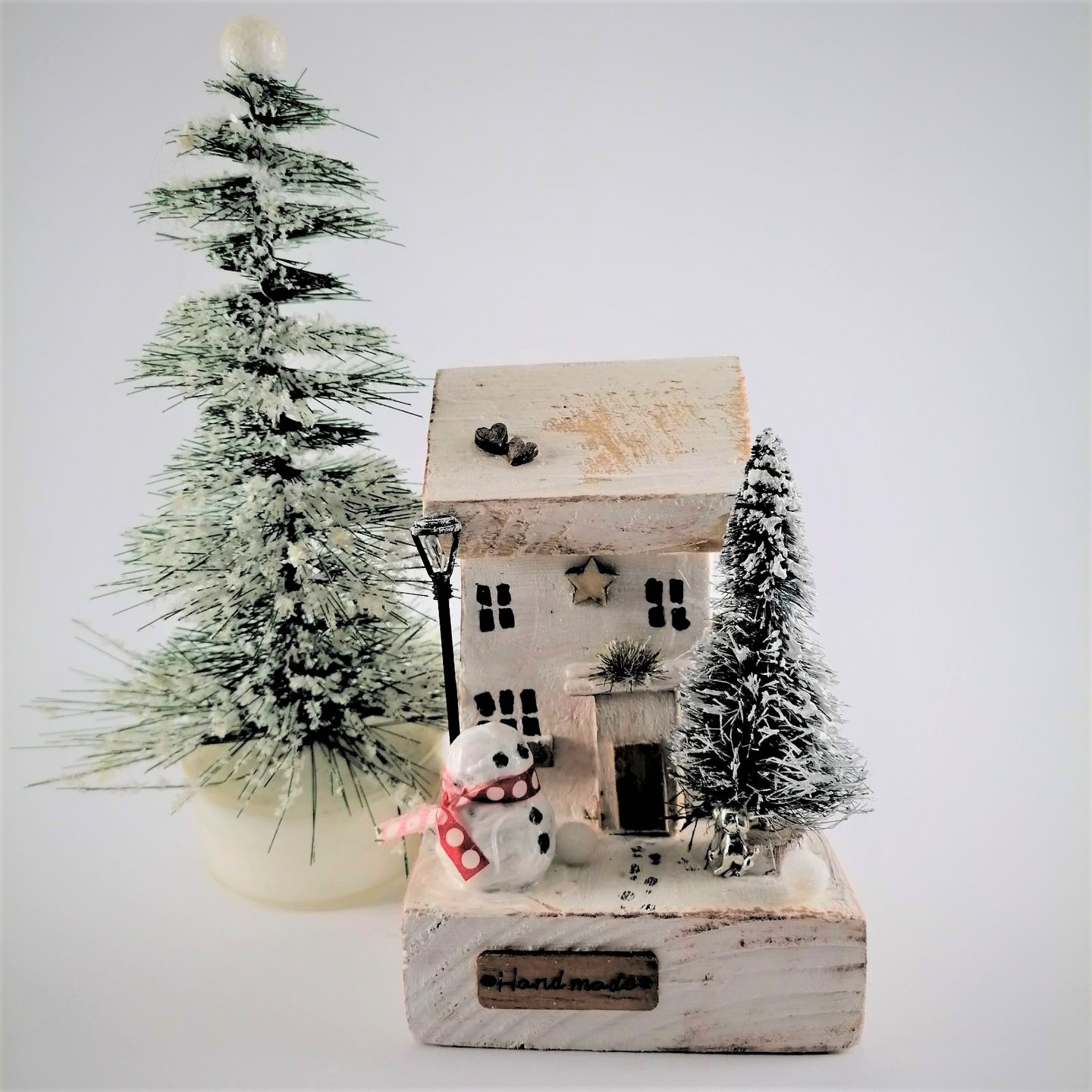 House Decorative Art by Branka Novaković