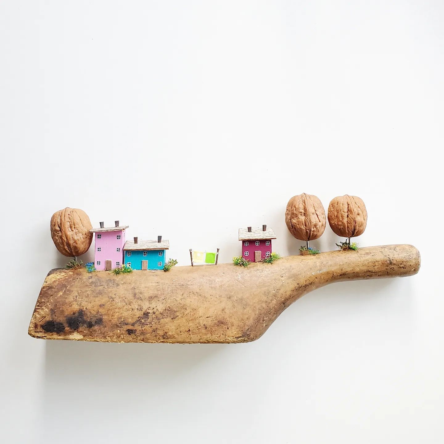 House Decorative Art by Desi Dimowa